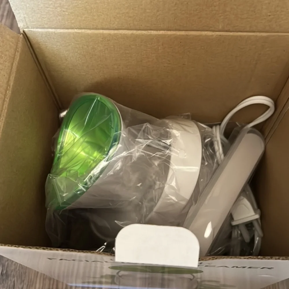 Lonove Ionic Facial Steamer - Green - Picture 5 of 6